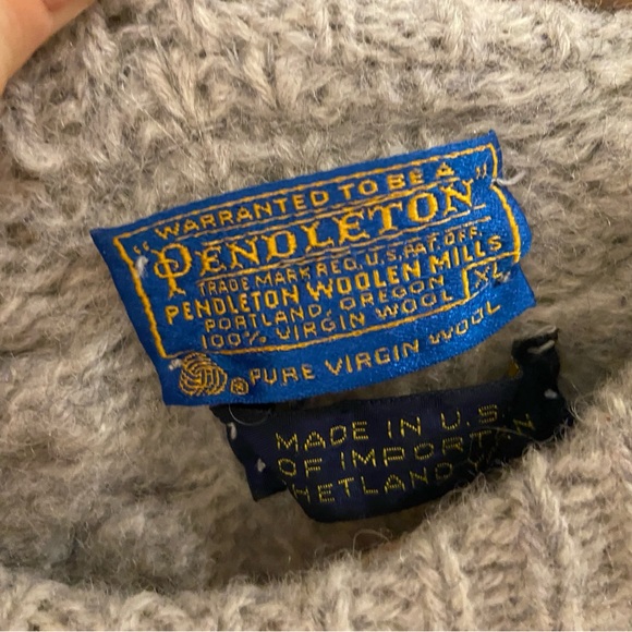 Vintage Pendleton Cableknit Sweater - Picture 3 of 4